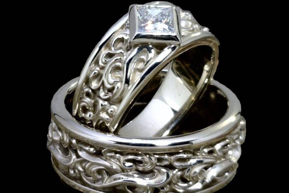 Cascade in Bright 14KT White Gold with Diamond