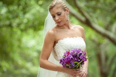 One of our many beautiful Brides at Kelly's Closet, Atlanta. Photography by 6 of Four.
