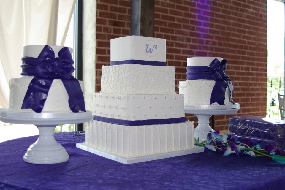 Couture Cakes of Greenville