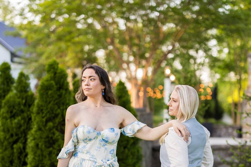 Lesbian engagement session