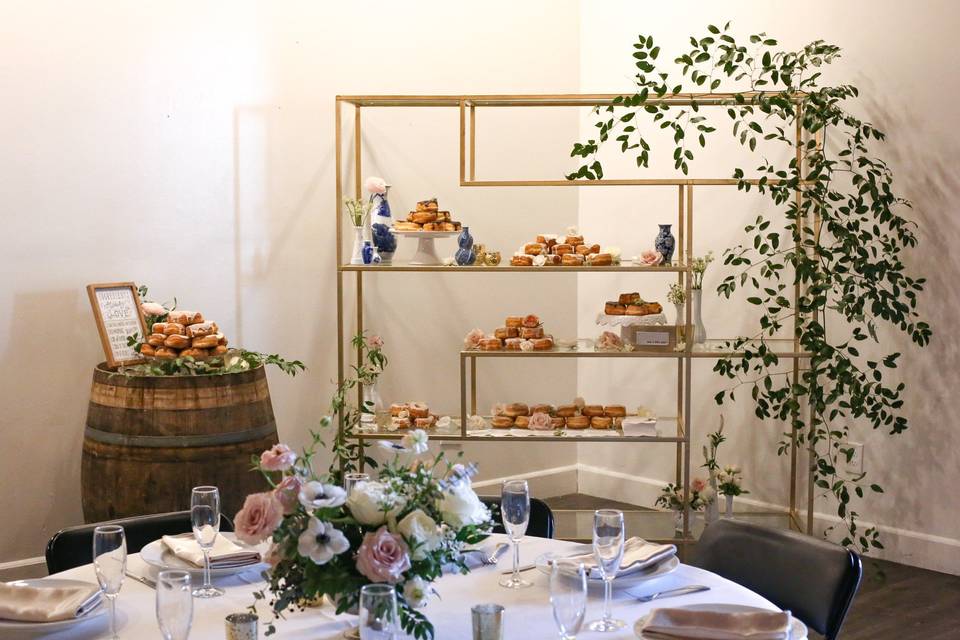 Dessert stand