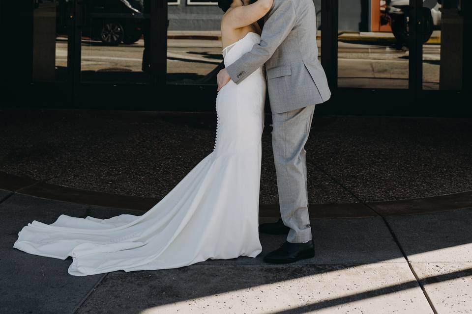 Marquee Kiss