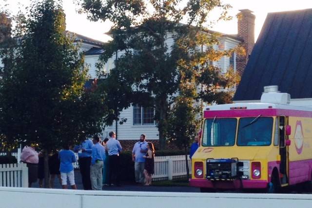 Guests' at the Mouth wide  food truck