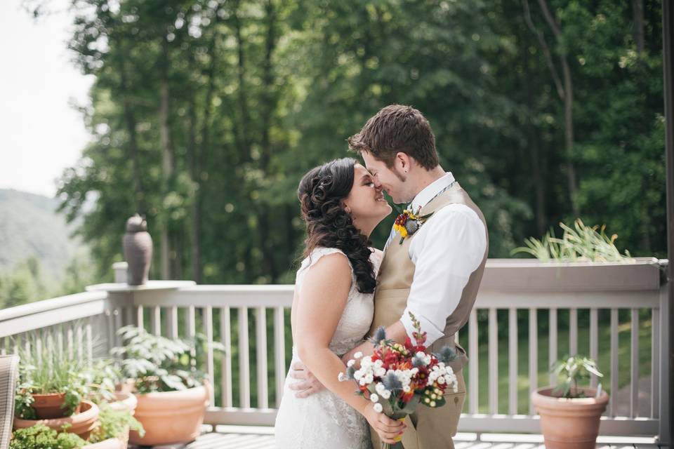 Rustic Chic Wedding Couple