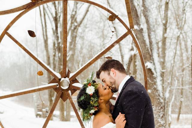Winter wedding - Sami G Photography