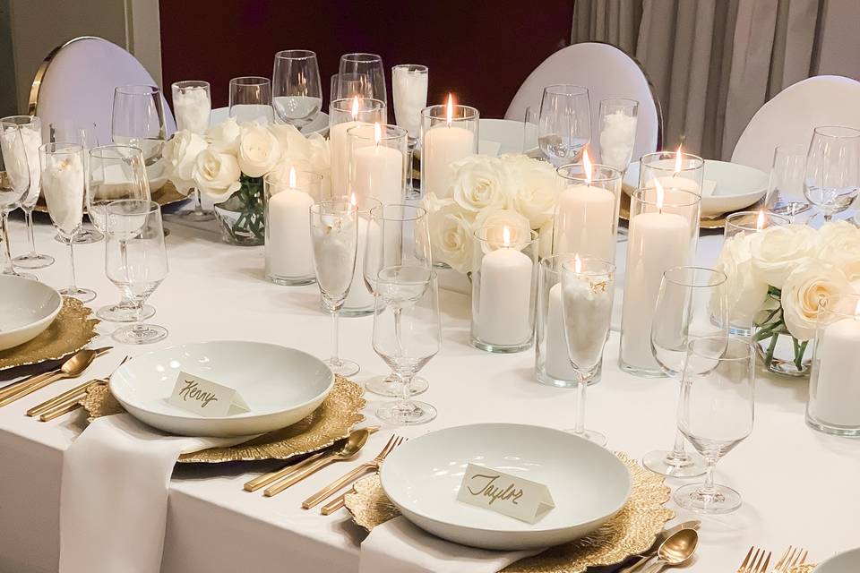 White and gold dinner party