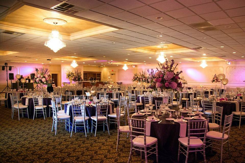 Banquet hall setting