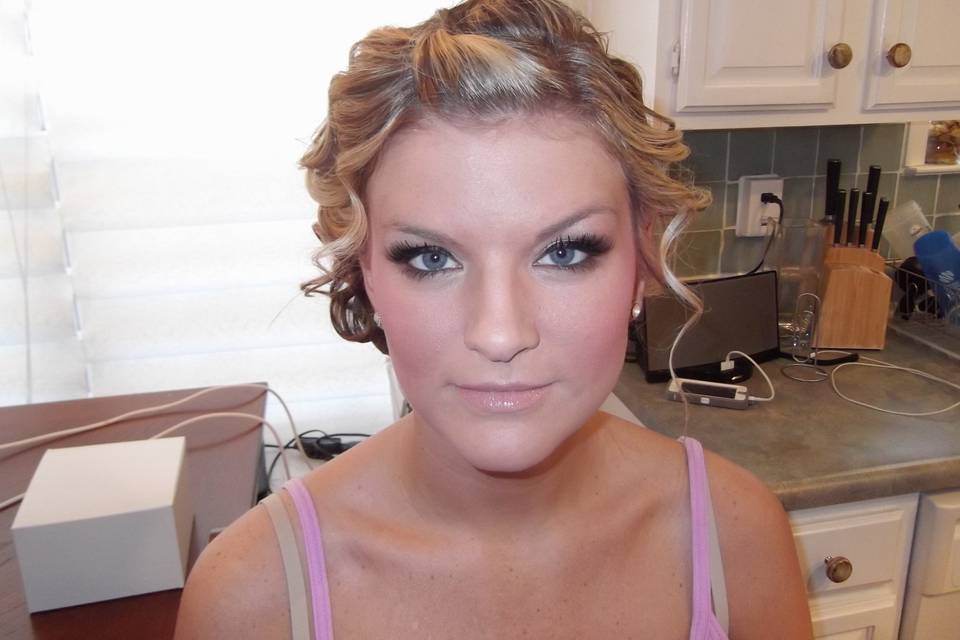 Brow Wow Wow Beauty-On Location Bridal Artistry