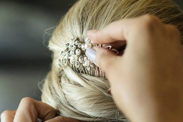 Jeweled hairpiece