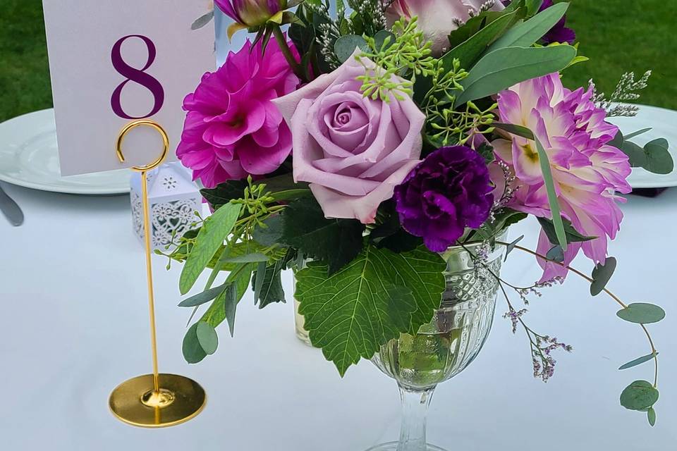 Hanging Head Table Flowers