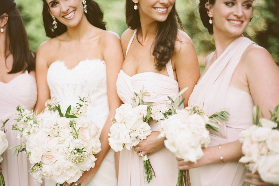 The bride with her bridesmaids