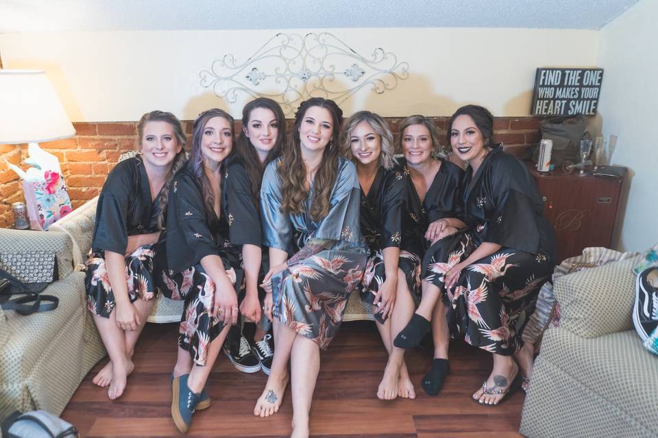 Bride and her Bridesmaids