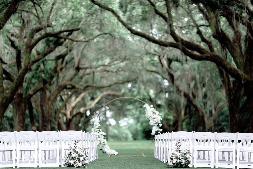 Charleston Wedding Planner Planning Charleston SC WeddingWire   Lwh Ceremony 51 106687 169650571750812 