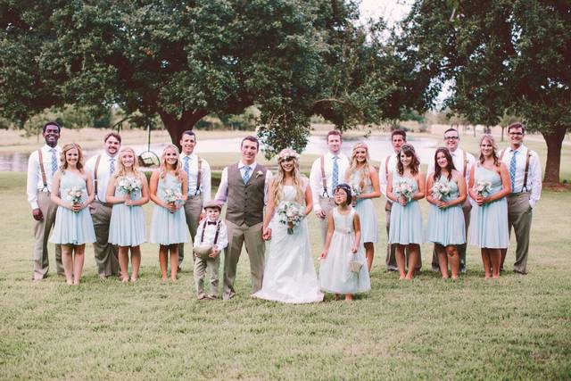 Majestic Oaks - Barn & Farm Weddings - Tomball, TX - WeddingWire