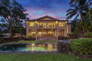 Kona Beach Bungalows