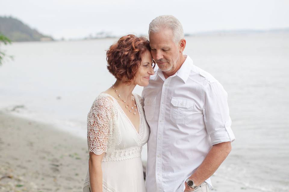 Port Townsend elopement in the park