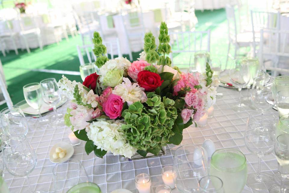 Floral centerpiece