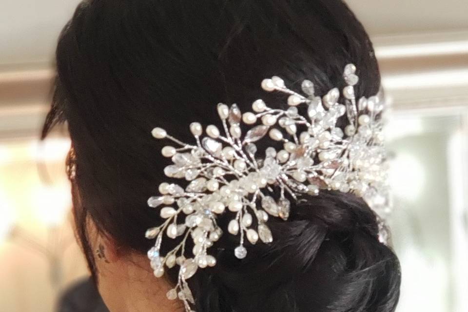 Bridal hair and makeup