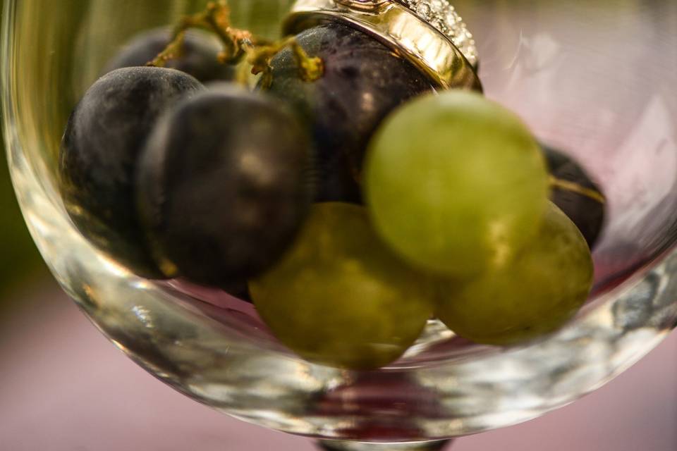 Rings with grapes