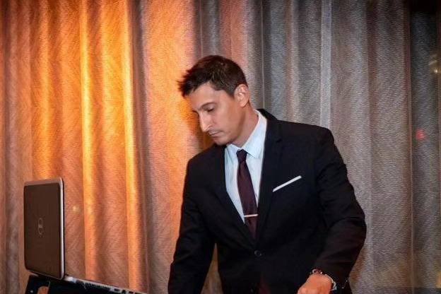 Dressed to DJ
