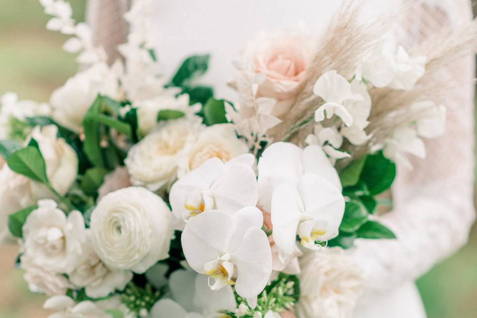 Textured and whimsical bouquet