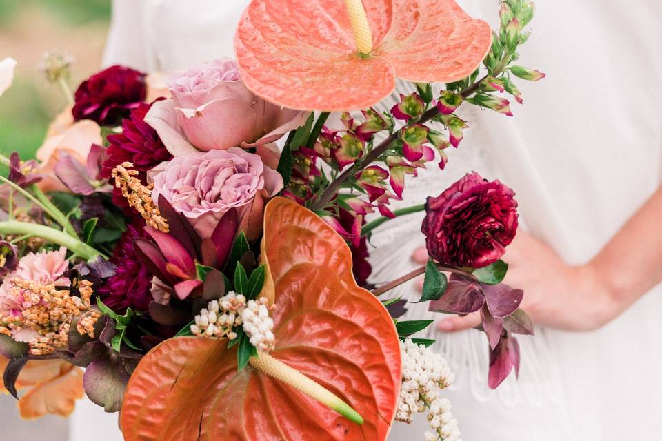 Modern wedding bouquet