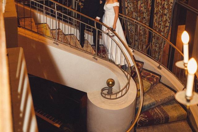 Staircase Bride & Groom