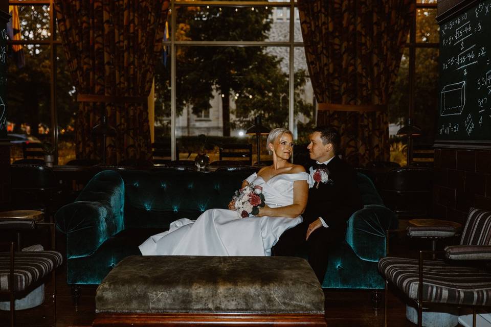 Lobby Bride & Groom
