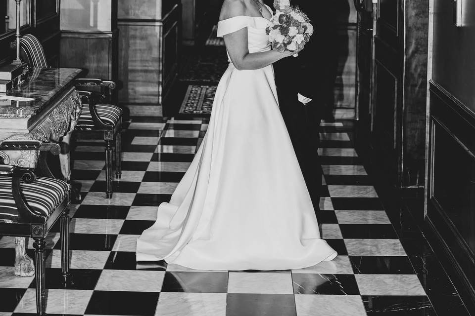 Lobby Bride & Groom