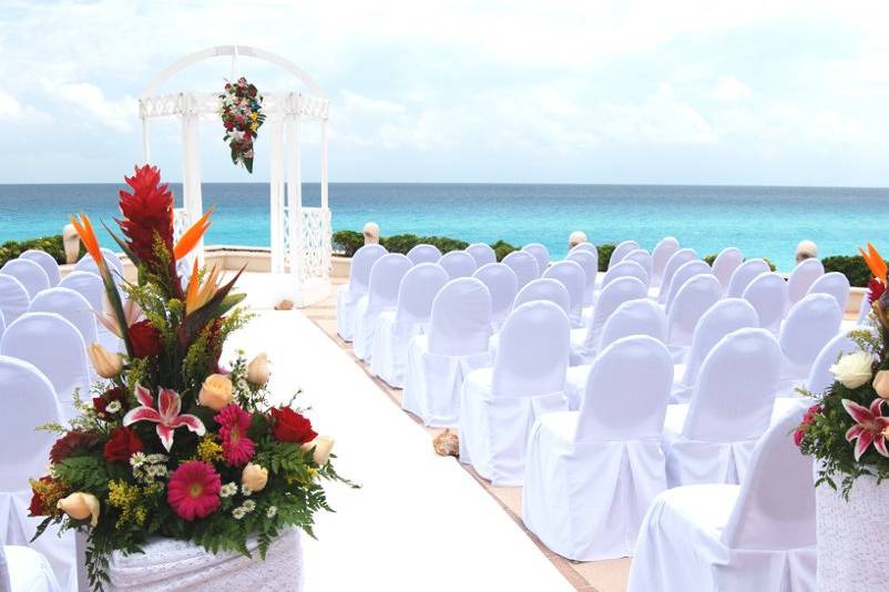 Precious Nuptials & Destinations