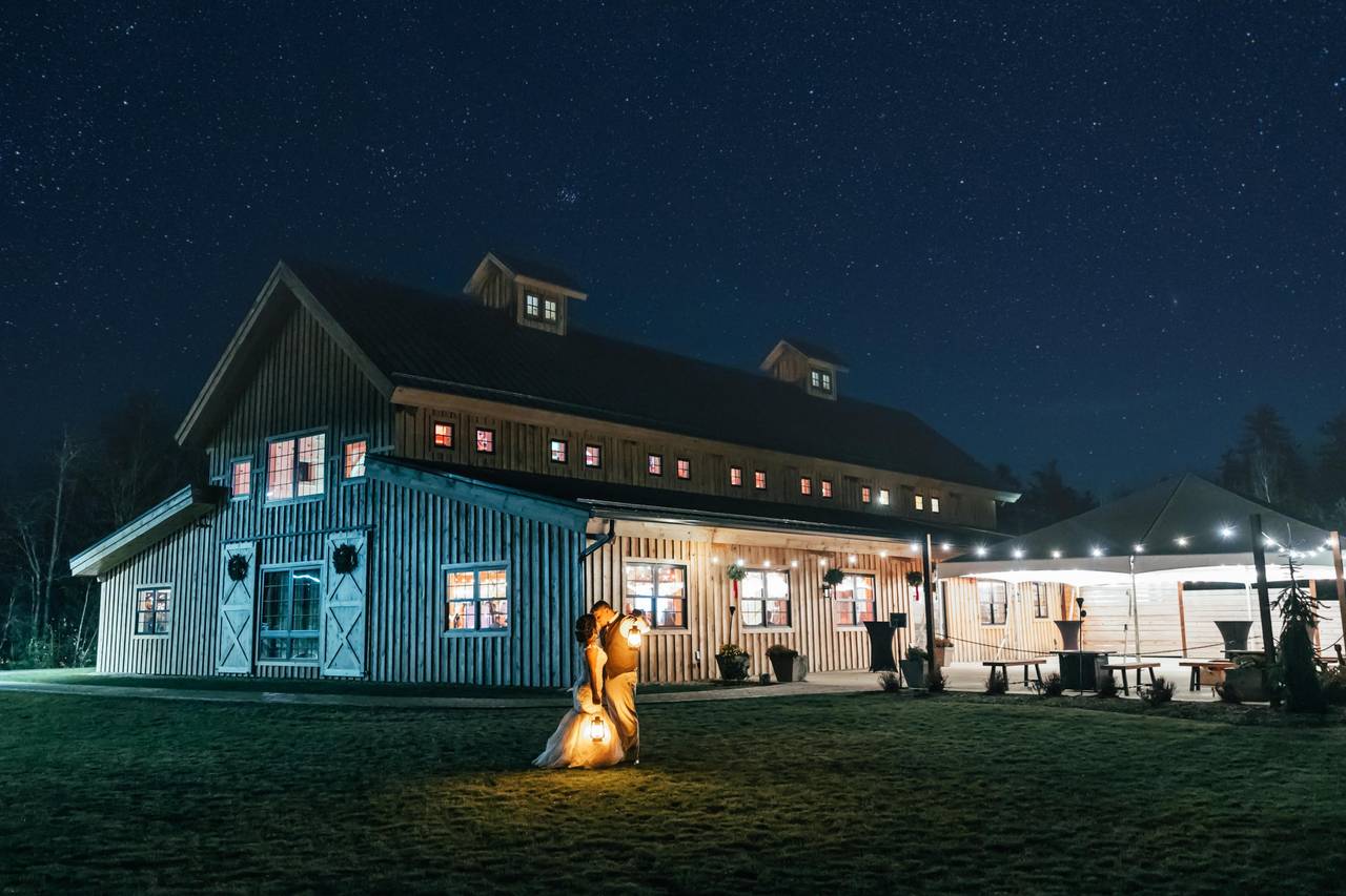 The 10 Best Barn & Farm Wedding Venues in New Hampshire - WeddingWire