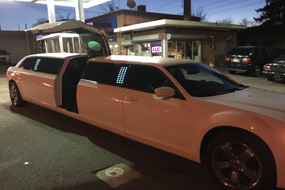 Stretch limo with jet door
