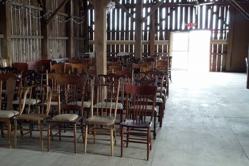 Indoor ceremony seating