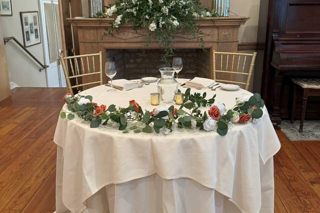 Sweetheart Table