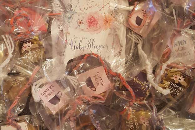 Baby shower gift basket