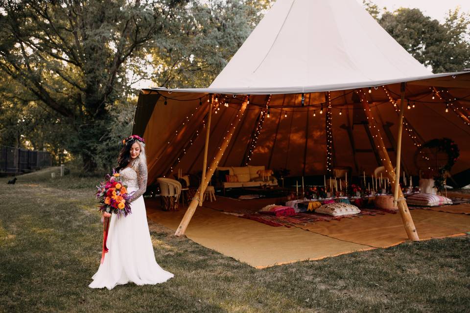 Bride by the tent | Brittyn Elizabeth Photography
