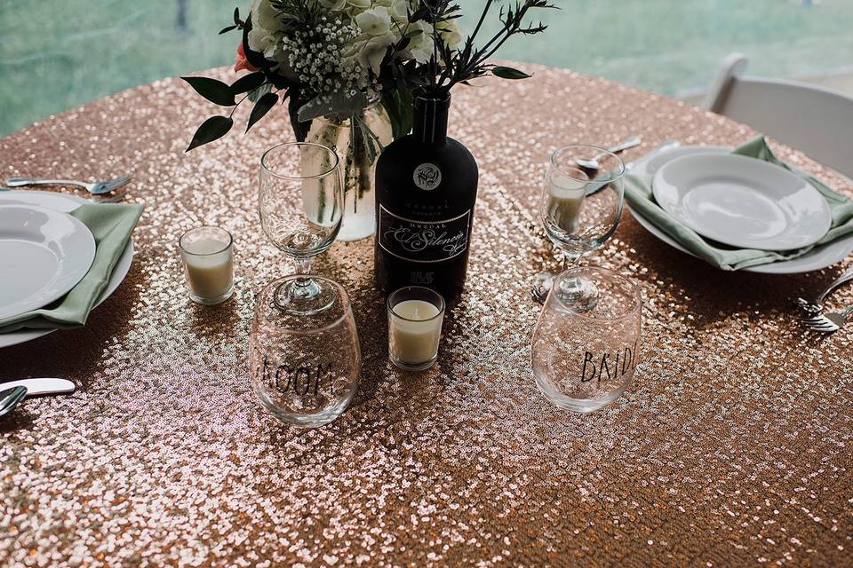 Details from the sweetheart table