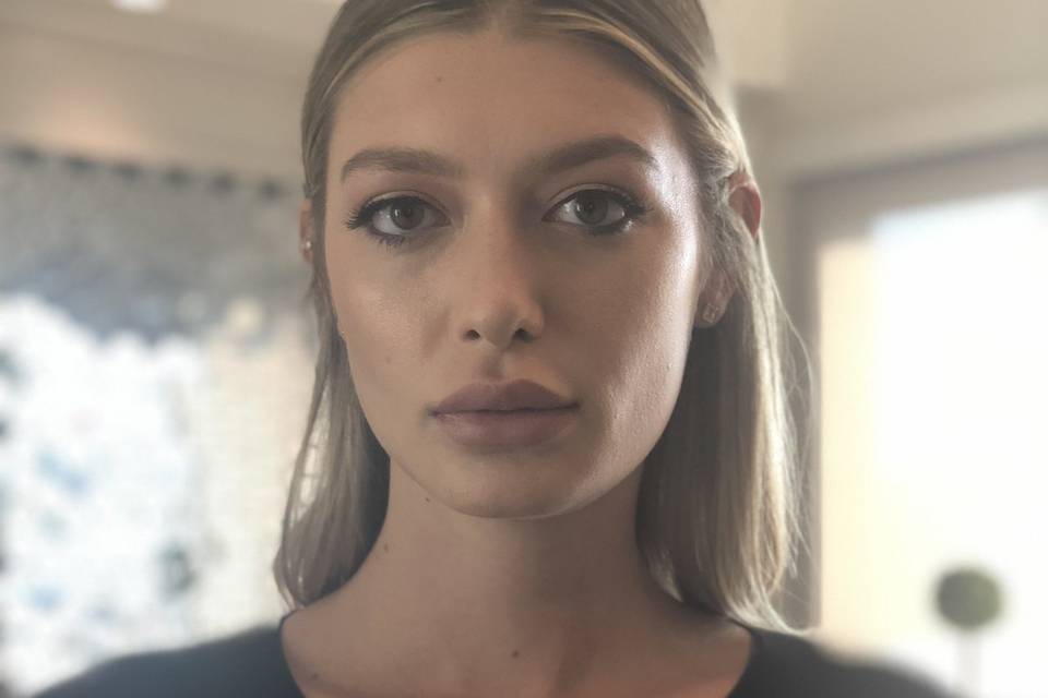 Full Face Makeup