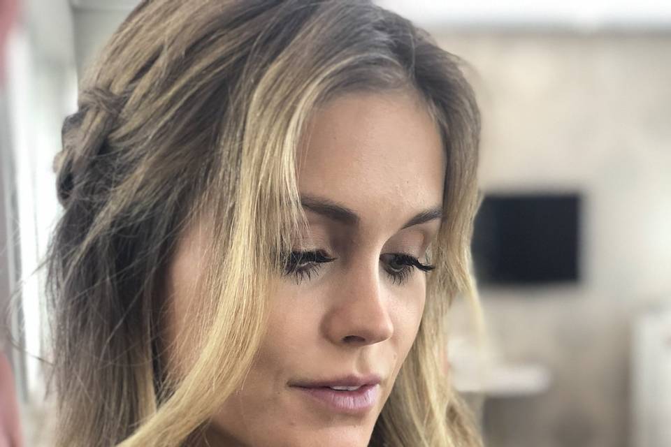 Soft eye glam