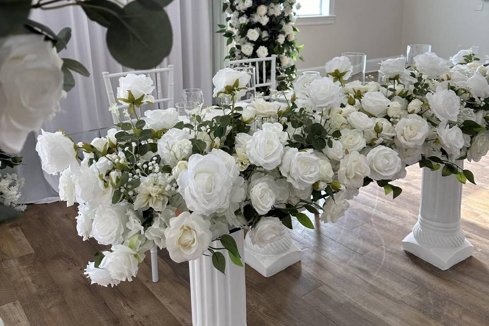 Sweetheart table
