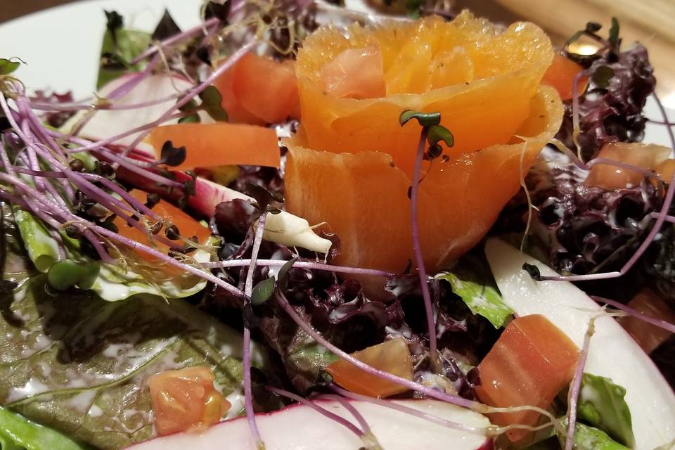 Smoked Salmon and Pear Salad