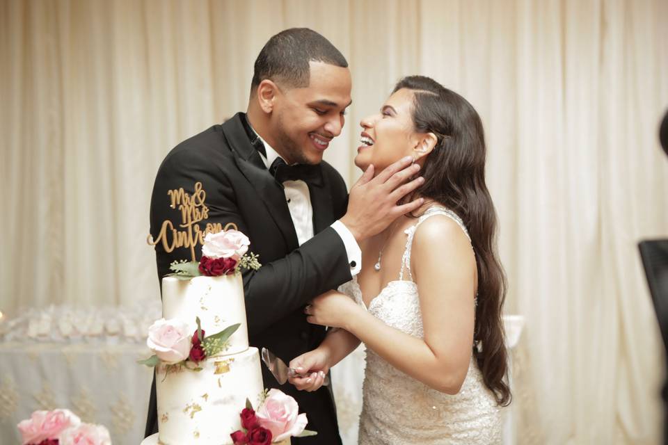 A couple with their cake