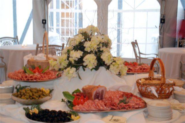 Tall centerpiece