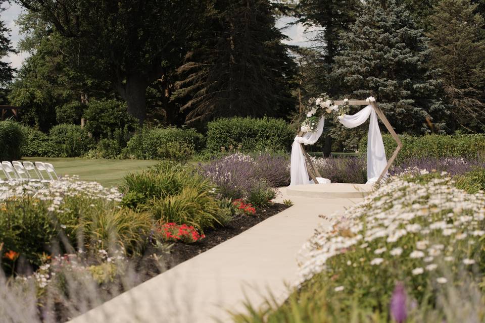 Garden Cermoney