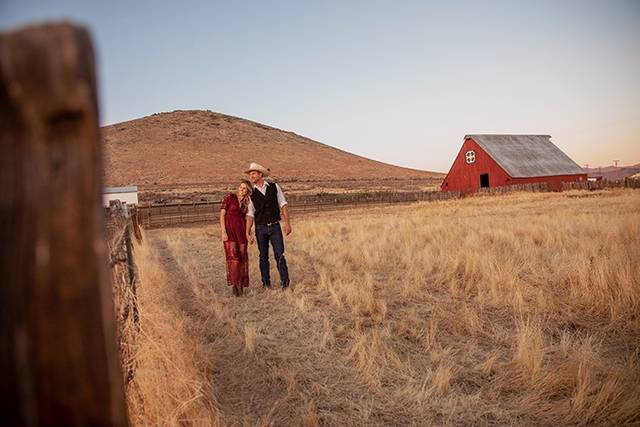 BRITTENY DONNEY PHOTOGRAPHY