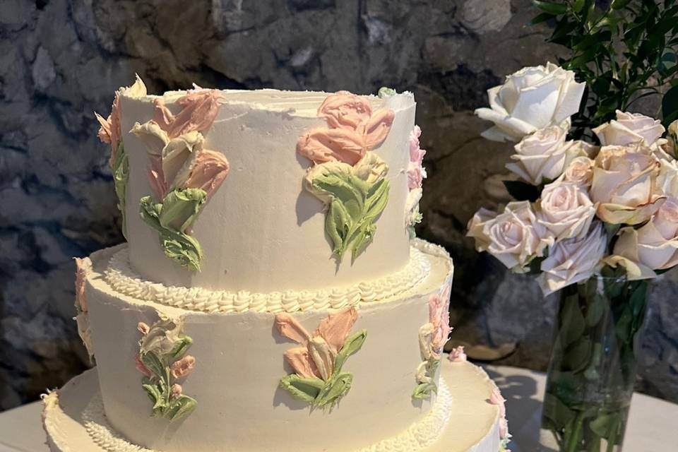 3 -tier wedding cake