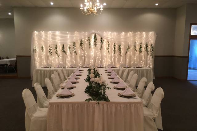 Head Table