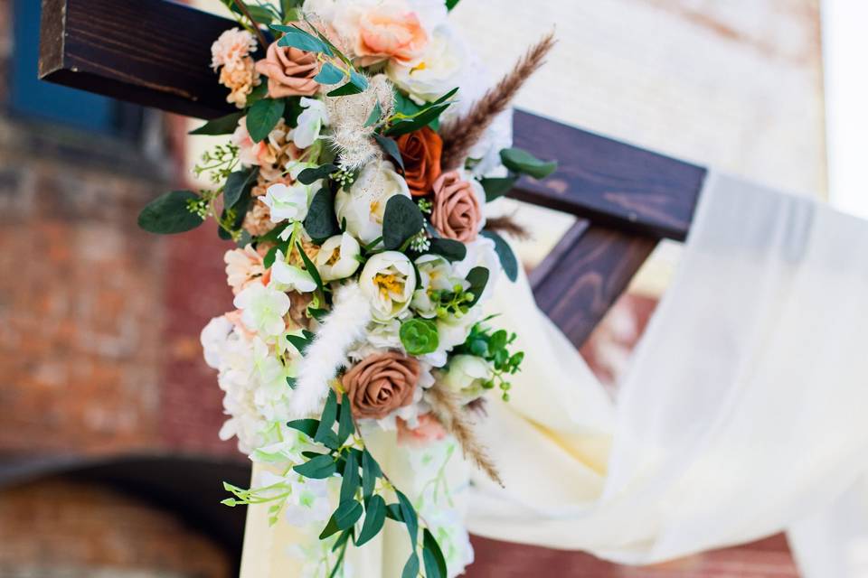 Floral arch