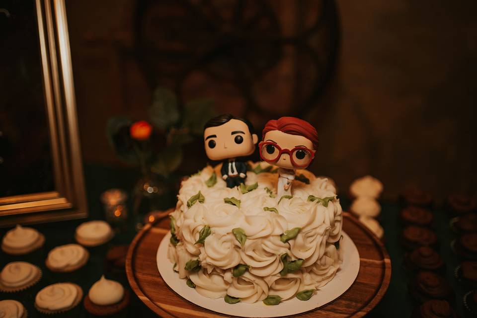 Ask Me About My Wedding Cake!