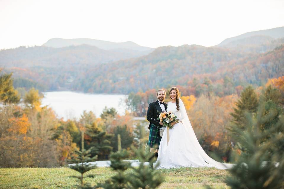 Couple with an amazing backdrop